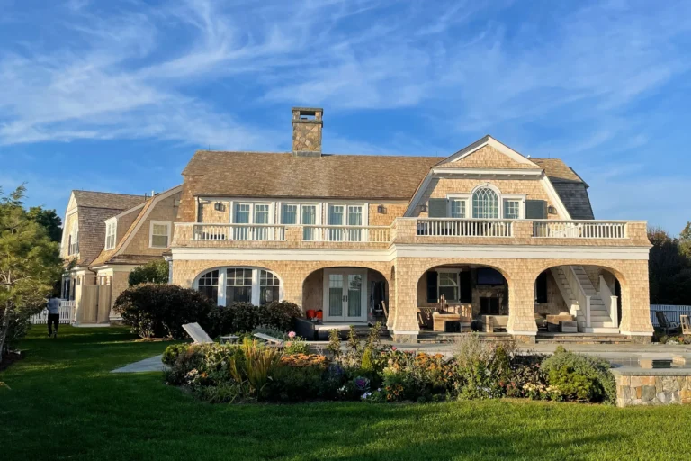 House washing on Martha's Vineyard